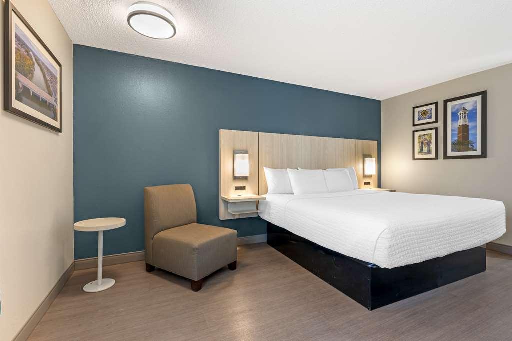 Best Western Plus Lafayette Hotel University Area Habitación foto