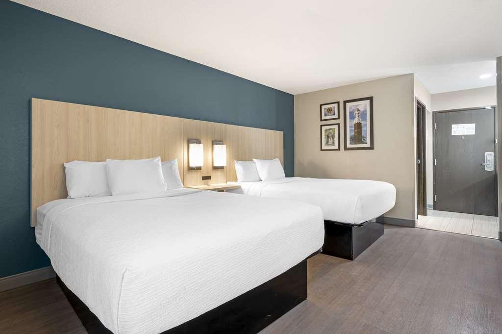 Best Western Plus Lafayette Hotel University Area Habitación foto
